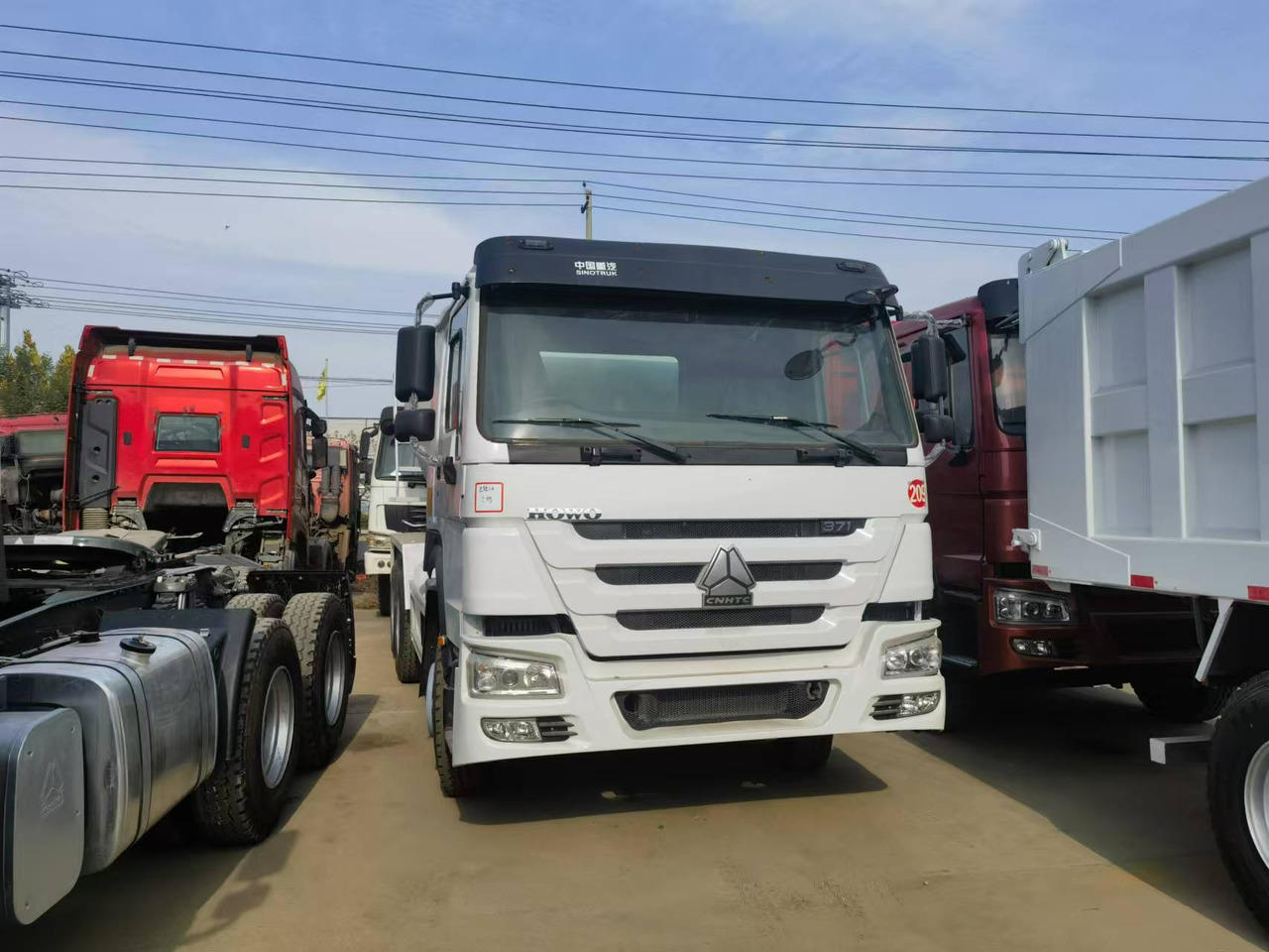 Sinotruk HOWO 371 Concrete mixer truck - Autobetonieră: Foto 5 Sinotruk HOWO 371 Concrete mixer truck - Autobetonieră: Foto 5