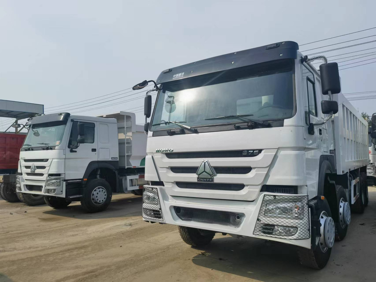 Sinotruk HOWO 375 8*4 Dump truck - Camion basculantă: Foto 3 Sinotruk HOWO 375 8*4 Dump truck - Camion basculantă: Foto 3