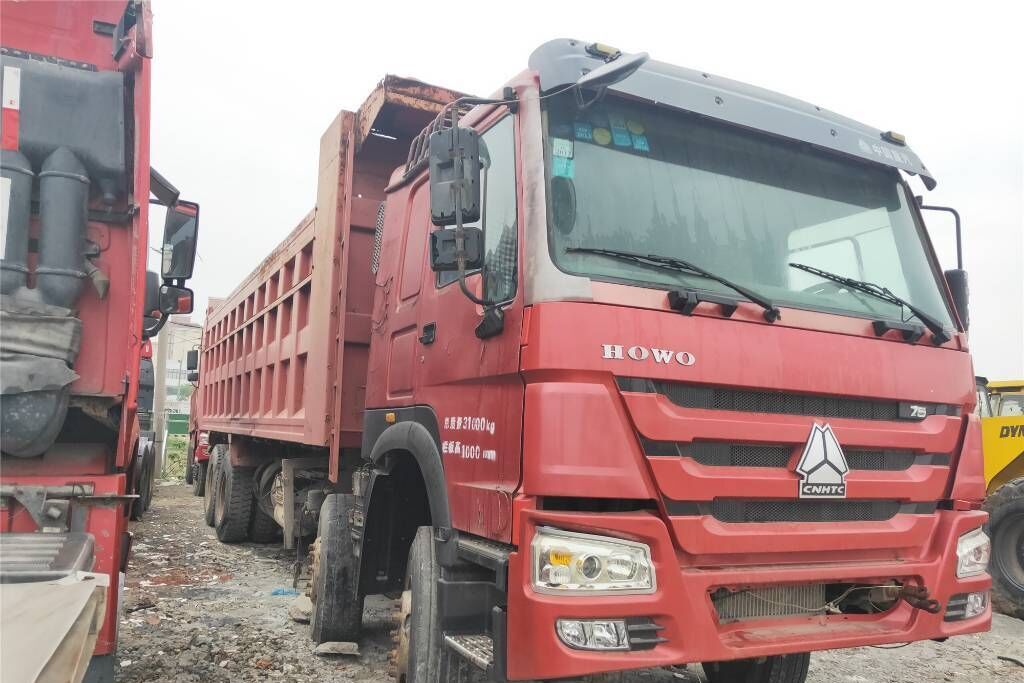 Sinotruk Howo - Camion basculantă: Foto 3 Sinotruk Howo - Camion basculantă: Foto 3
