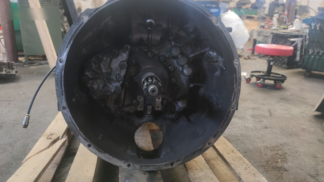 DAF 16S2323 ZF 16S2323 DAF ZF105 truck - Cutie de viteze pentru Camion: Foto 2 DAF 16S2323 ZF 16S2323 DAF ZF105 truck - Cutie de viteze pentru Camion: Foto 2