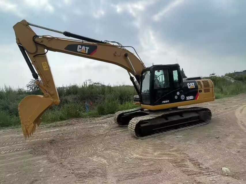 CAT 320D2 L - Excavator pe şenile: Foto 4 CAT 320D2 L - Excavator pe şenile: Foto 4