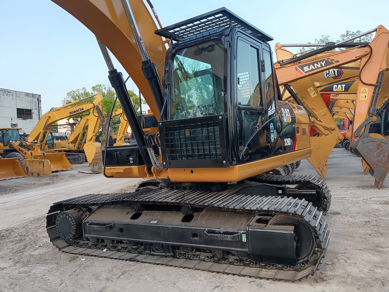 CATERPILLAR 320D CAT 320D2 L - Excavator pe şenile: Foto 3 CATERPILLAR 320D CAT 320D2 L - Excavator pe şenile: Foto 3