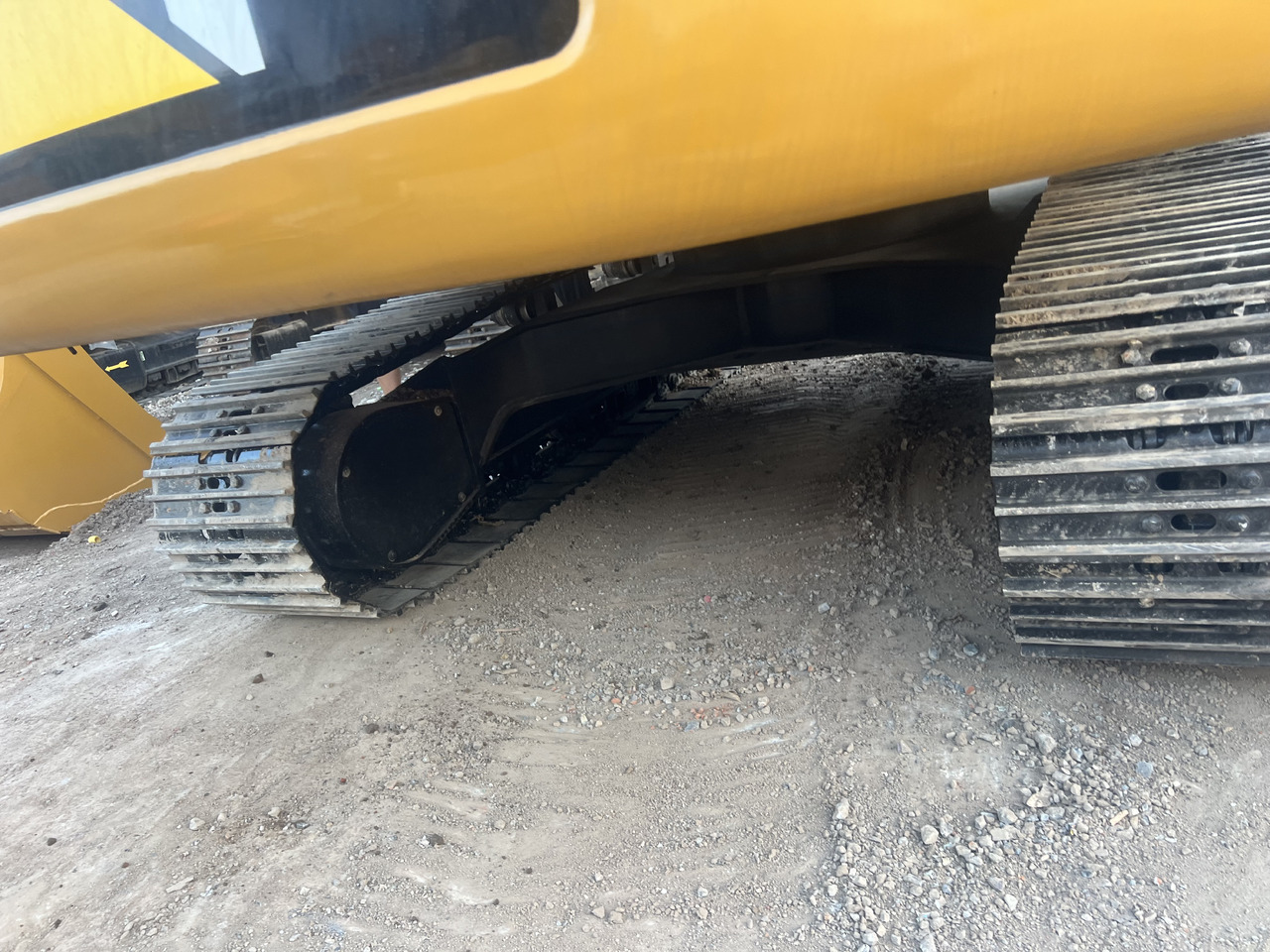 CATERPILLAR 324DL 330D2L 336D2L - Excavator pe şenile: Foto 5 CATERPILLAR 324DL 330D2L 336D2L - Excavator pe şenile: Foto 5