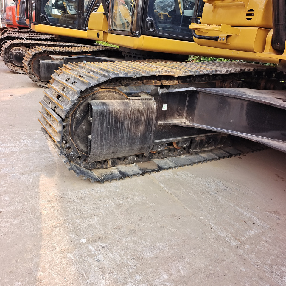 CATERPILLAR 336GC CAT - Excavator pe şenile: Foto 5 CATERPILLAR 336GC CAT - Excavator pe şenile: Foto 5