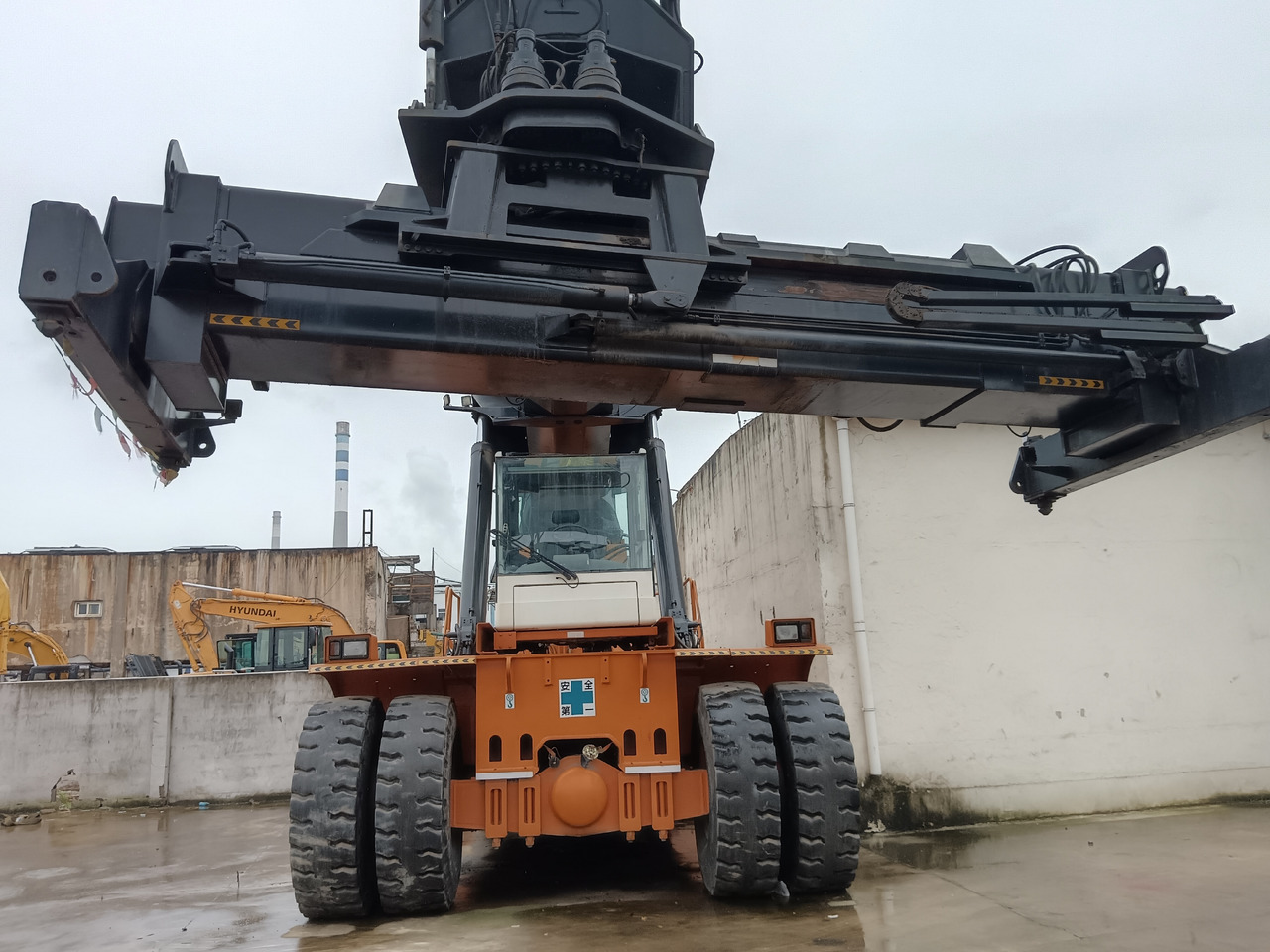 CVS FERRARRI F278.6 Ferrarri 278 - Reach stacker: Foto 4 CVS FERRARRI F278.6 Ferrarri 278 - Reach stacker: Foto 4