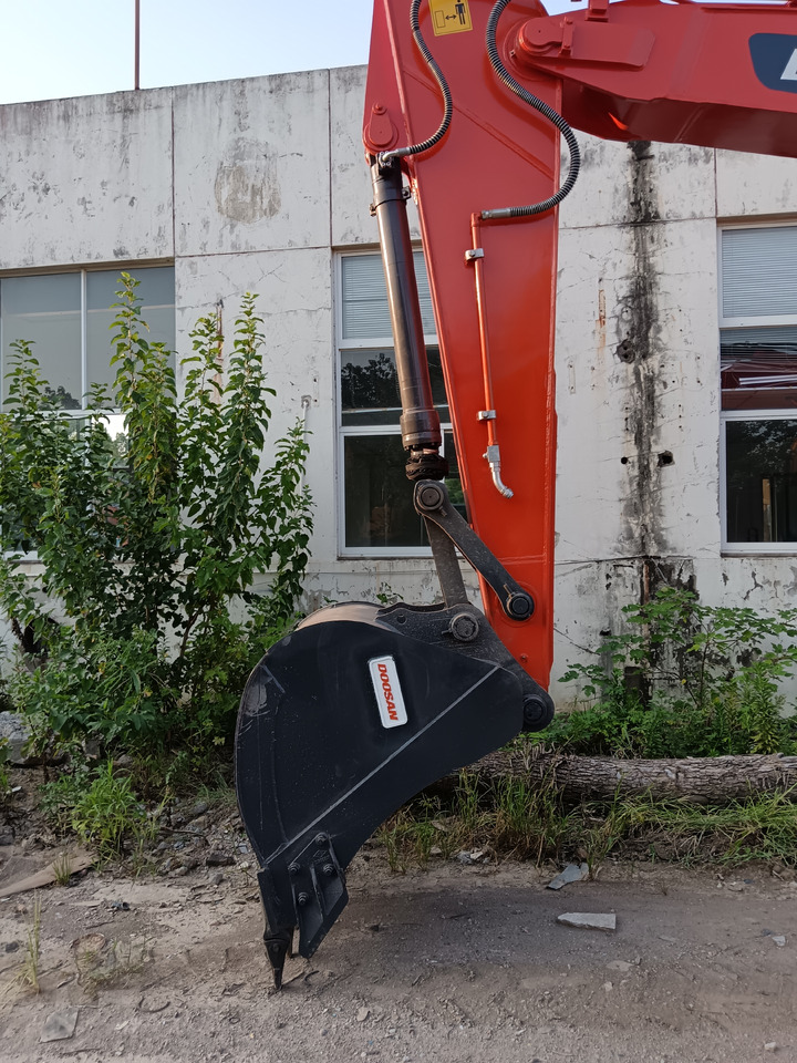 DOOSAN DX225 LC - 9C DX225LCA - Excavator pe şenile: Foto 3 DOOSAN DX225 LC - 9C DX225LCA - Excavator pe şenile: Foto 3