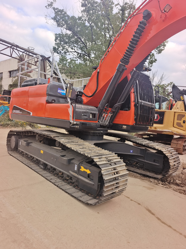 DOOSAN DX225LCA - Excavator pe şenile: Foto 5 DOOSAN DX225LCA - Excavator pe şenile: Foto 5