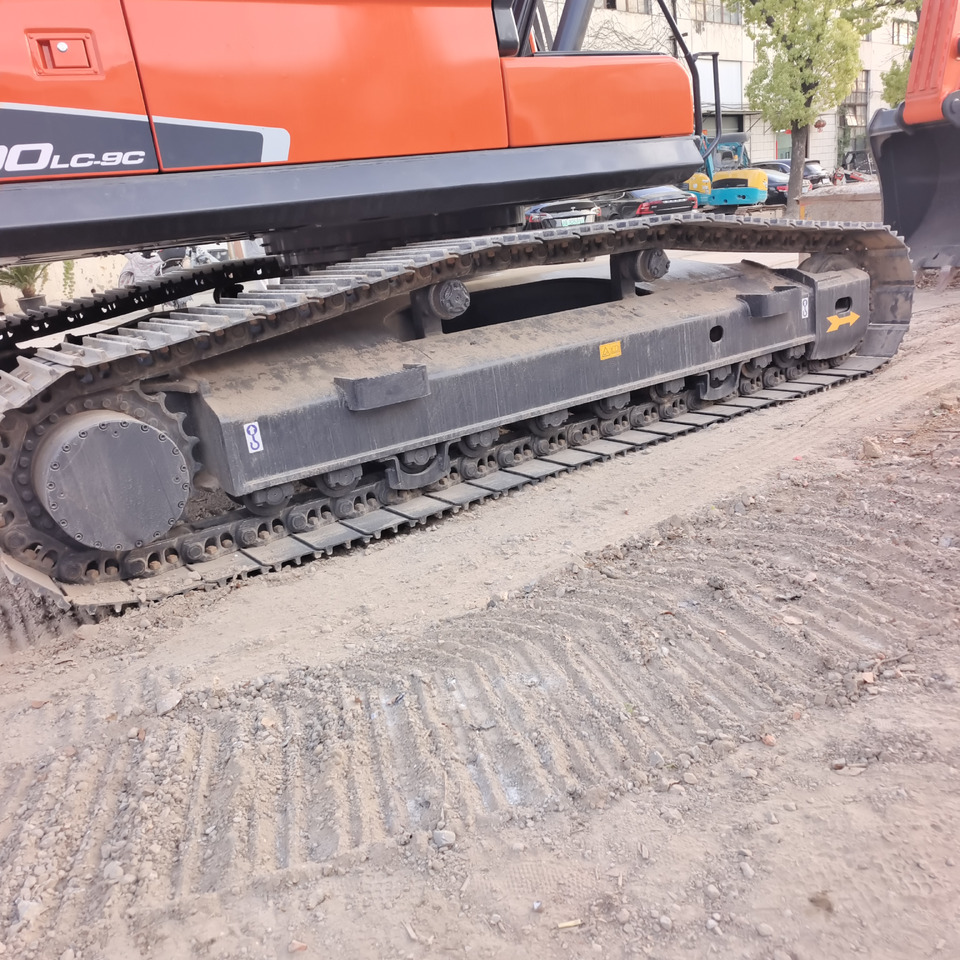 DOOSAN DX300LC-9C DX300LCA - Excavator pe şenile: Foto 2 DOOSAN DX300LC-9C DX300LCA - Excavator pe şenile: Foto 2