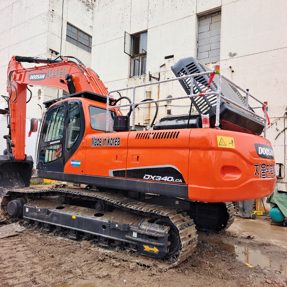 DOOSAN DX340 LC - 9C DX 340 LCA - Excavator pe şenile: Foto 1 DOOSAN DX340 LC - 9C DX 340 LCA - Excavator pe şenile: Foto 1