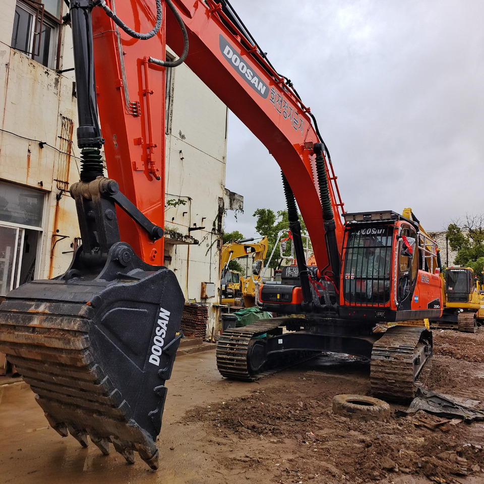 DOOSAN DX340 LC - 9C DX 340 LCA - Excavator pe şenile: Foto 4 DOOSAN DX340 LC - 9C DX 340 LCA - Excavator pe şenile: Foto 4