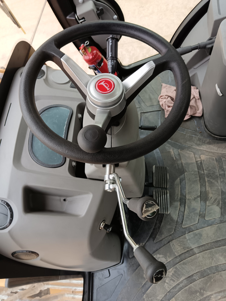 JCB 4 C X - Buldoexcavator: Foto 2 JCB 4 C X - Buldoexcavator: Foto 2