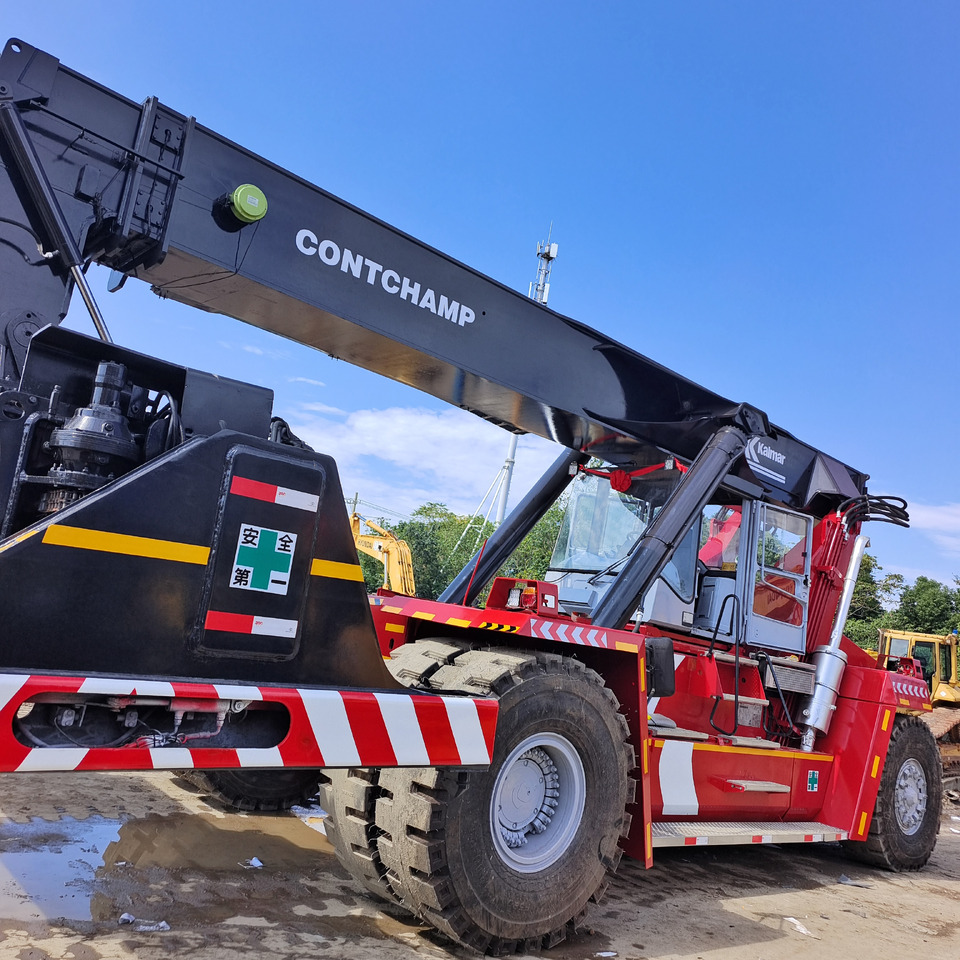 KALMAR DRF450 45 TON REACH STACKER DRT450 DRU450 DRD 450 - Reach stacker: Foto 1 KALMAR DRF450 45 TON REACH STACKER DRT450 DRU450 DRD 450 - Reach stacker: Foto 1