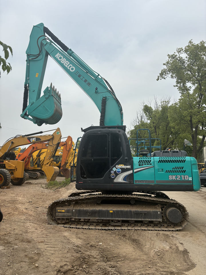 Excavator pe şenile KOBELCO SK 210 LC: Foto 1