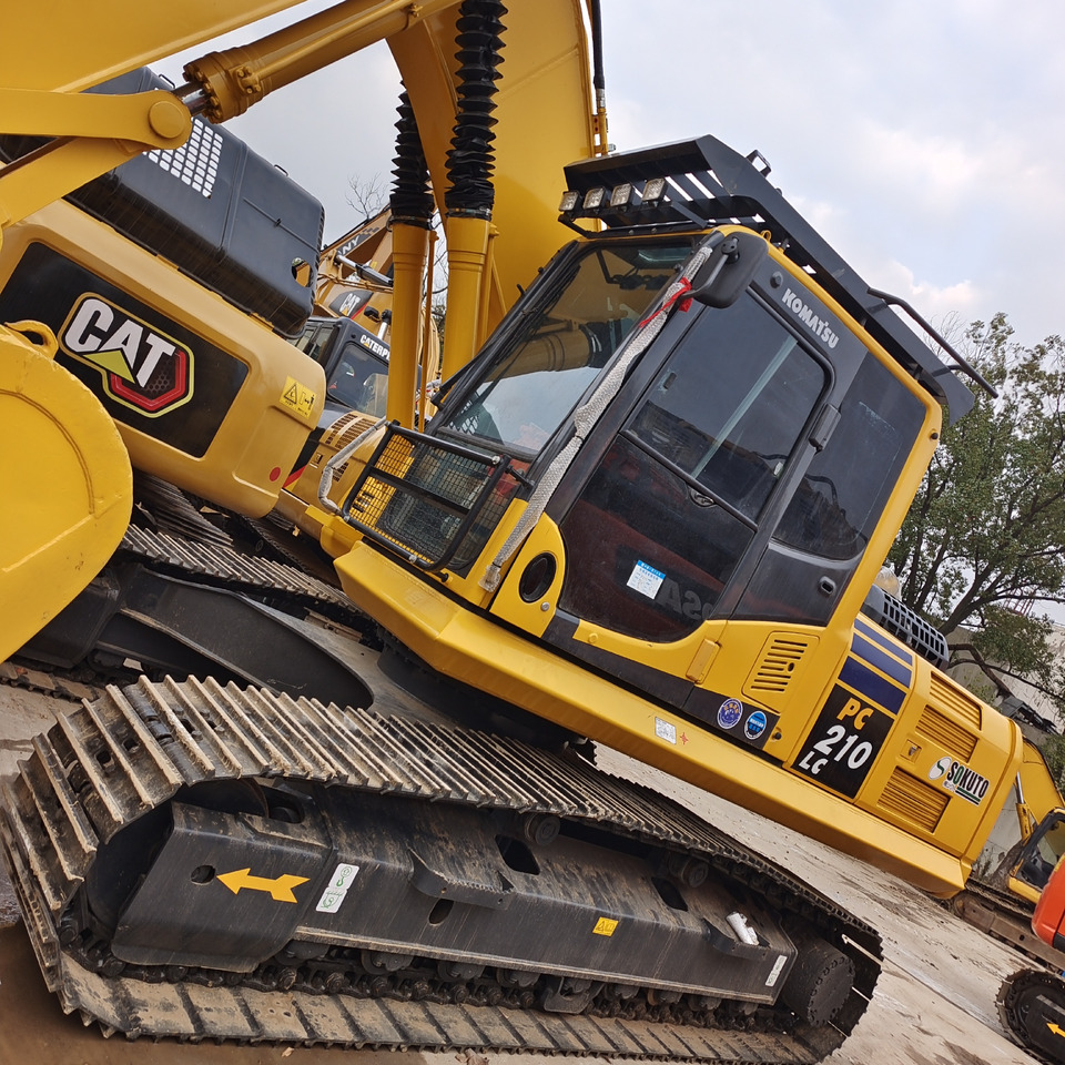 KOMATSU PC210LC-8 PC210-8 - Excavator pe şenile: Foto 4 KOMATSU PC210LC-8 PC210-8 - Excavator pe şenile: Foto 4