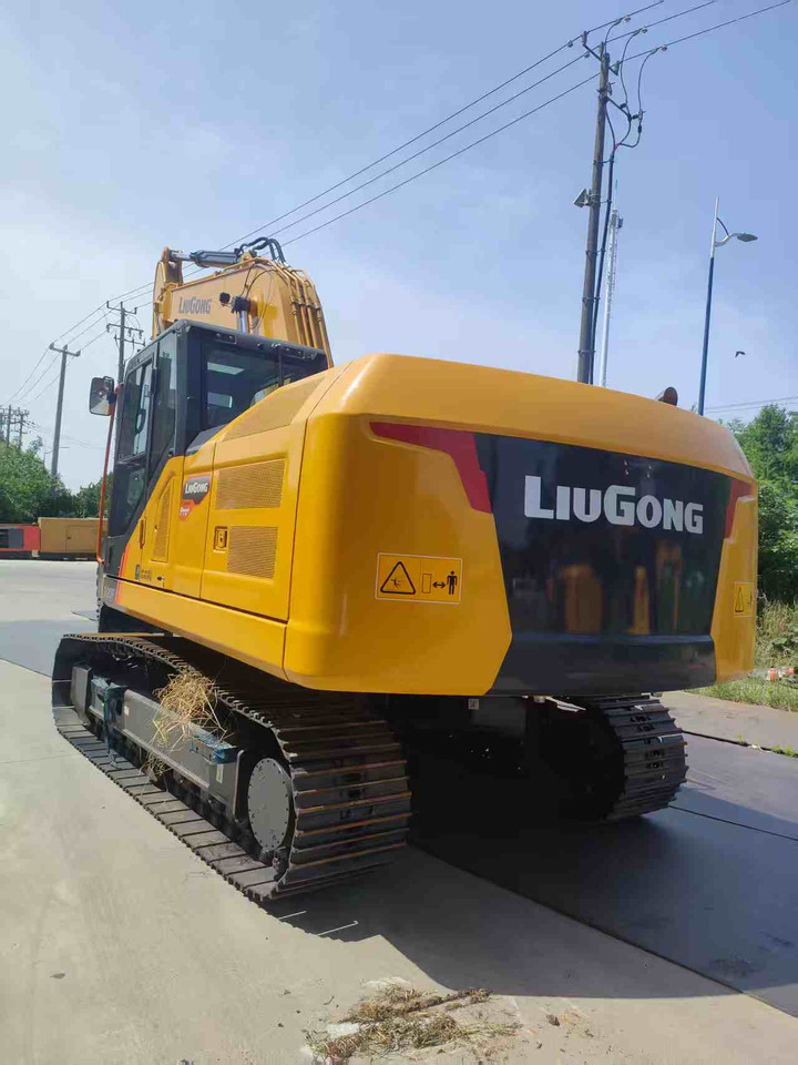 LIUGONG 920FG4 100% Brand New 21.5 TON 20 TON - Excavator pe şenile: Foto 2 LIUGONG 920FG4 100% Brand New 21.5 TON 20 TON - Excavator pe şenile: Foto 2
