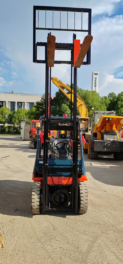 TOYOTA FD 35 - Motostivuitor: Foto 5 TOYOTA FD 35 - Motostivuitor: Foto 5