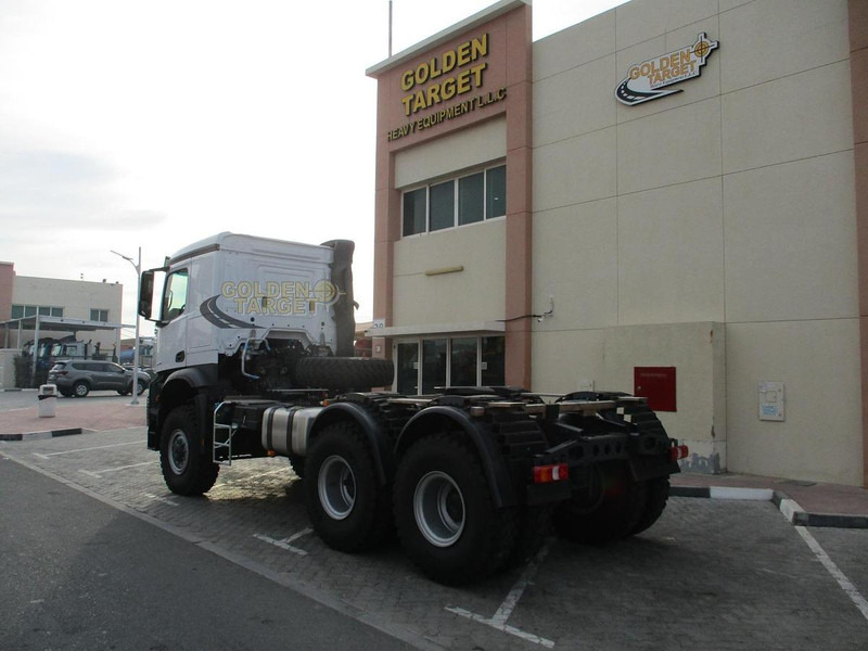 Mercedes-Benz Arocs 3342 Head Truck - Camion: Foto 4 Mercedes-Benz Arocs 3342 Head Truck - Camion: Foto 4