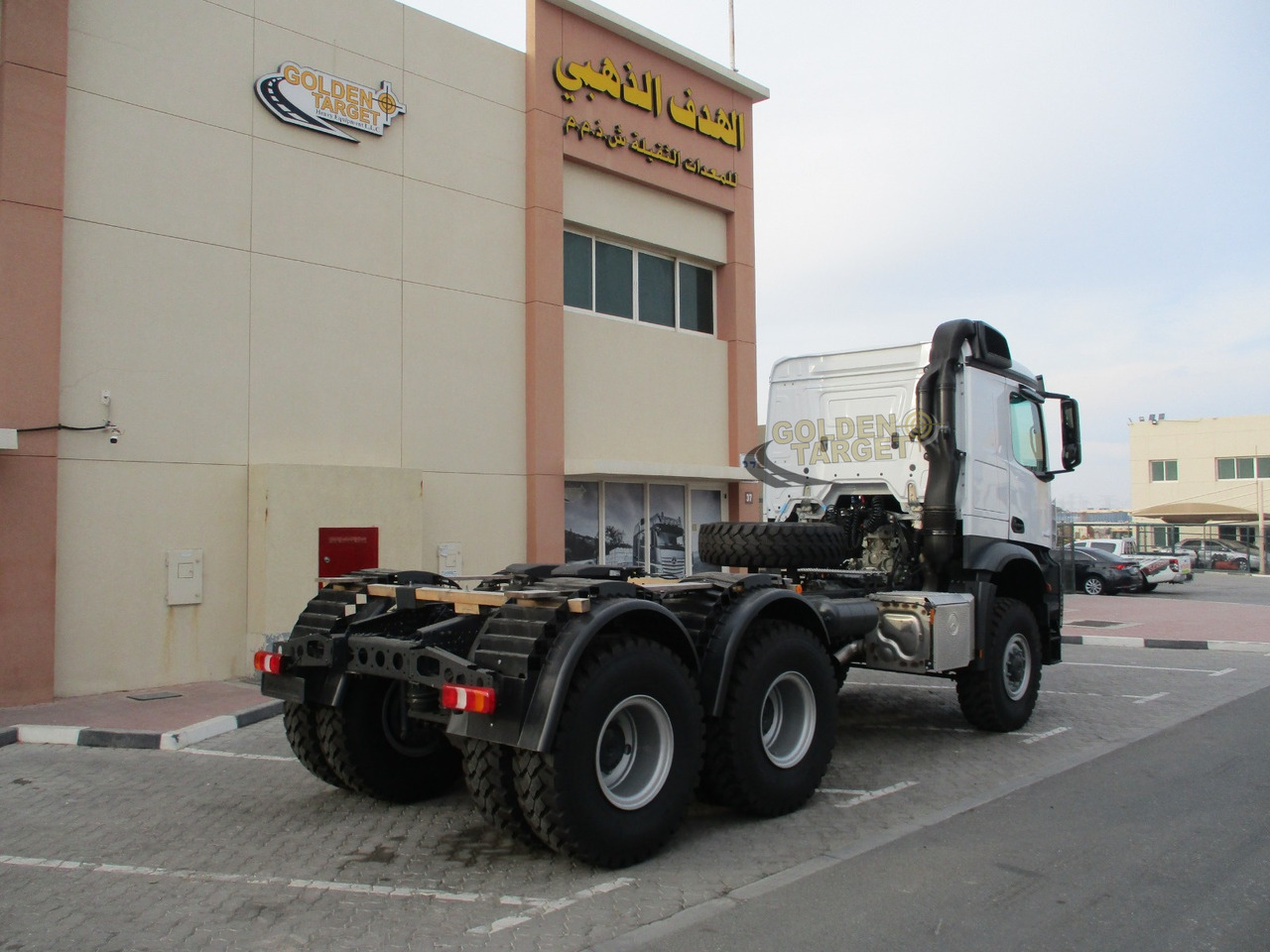 Mercedes-Benz Arocs 3342 6x6 Head Truck - Cap tractor: Foto 3 Mercedes-Benz Arocs 3342 6x6 Head Truck - Cap tractor: Foto 3