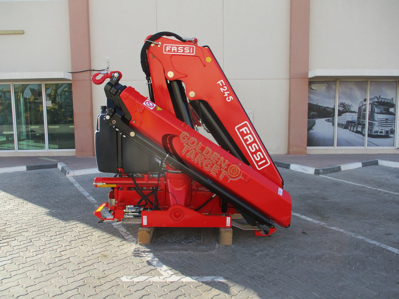 Fassi F245A.0.23 Crane - Macara montată pentru Camion: Foto 3 Fassi F245A.0.23 Crane - Macara montată pentru Camion: Foto 3
