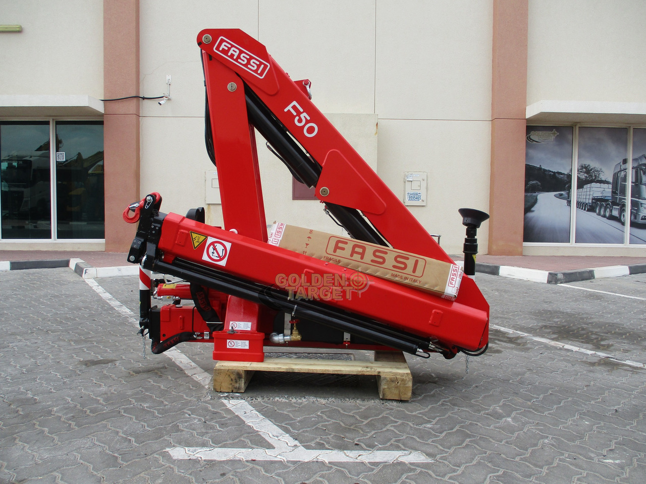 Fassi F50A.0.22 CRANE - Macara montată pentru Camion: Foto 1 Fassi F50A.0.22 CRANE - Macara montată pentru Camion: Foto 1