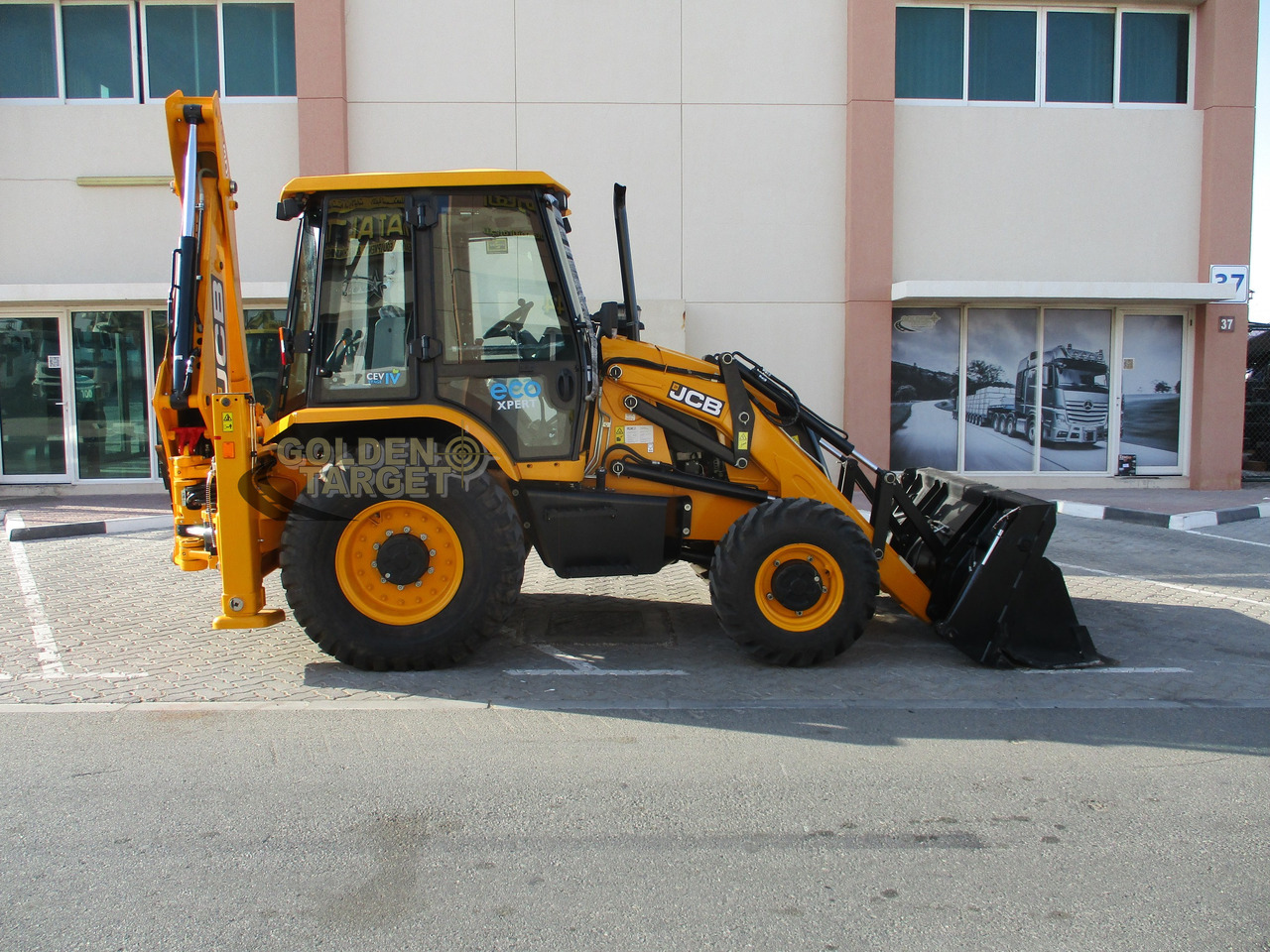 JCB 3DX PLUS 4×4 BACKHOE LOADER - Buldoexcavator: Foto 5 JCB 3DX PLUS 4×4 BACKHOE LOADER - Buldoexcavator: Foto 5