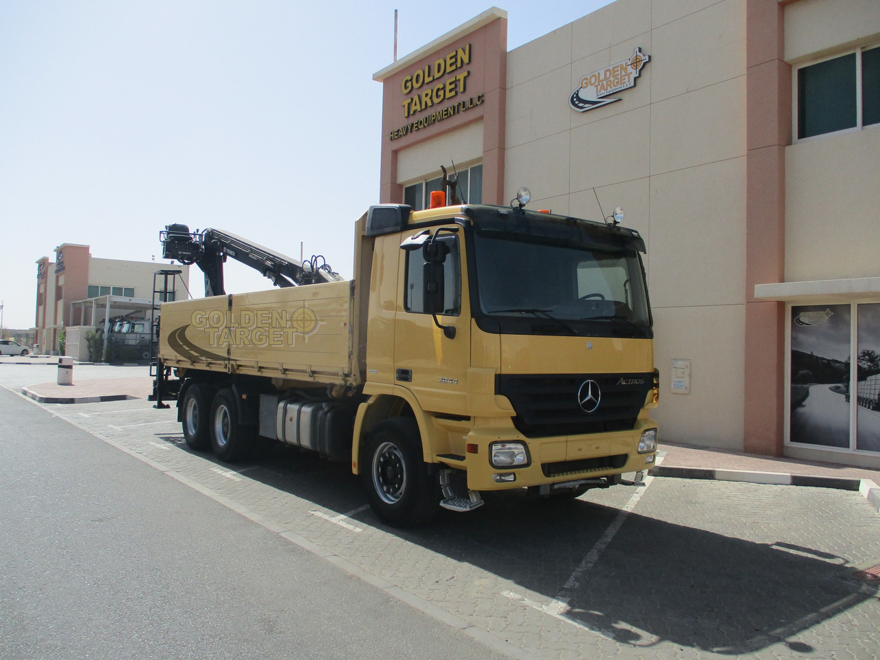 MERCEDES-BENZ ACTROS 2644 6×4 with ATLAS 165.2 Block Crane - Camion cu macara: Foto 1 MERCEDES-BENZ ACTROS 2644 6×4 with ATLAS 165.2 Block Crane - Camion cu macara: Foto 1