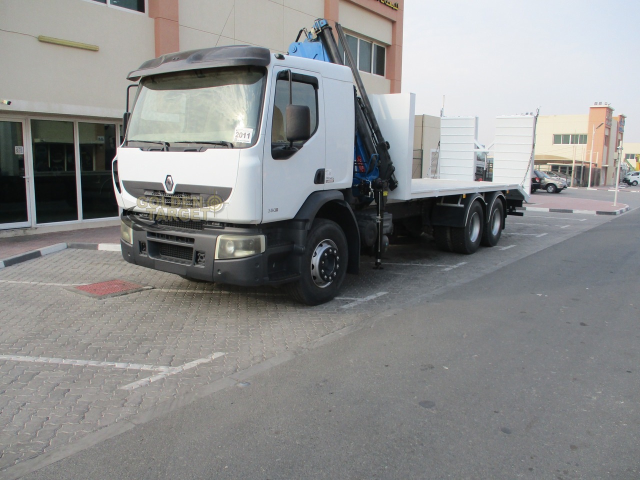 RENAULT Kerax 380 6×4 Crane Truck - Camion cu macara: Foto 2 RENAULT Kerax 380 6×4 Crane Truck - Camion cu macara: Foto 2