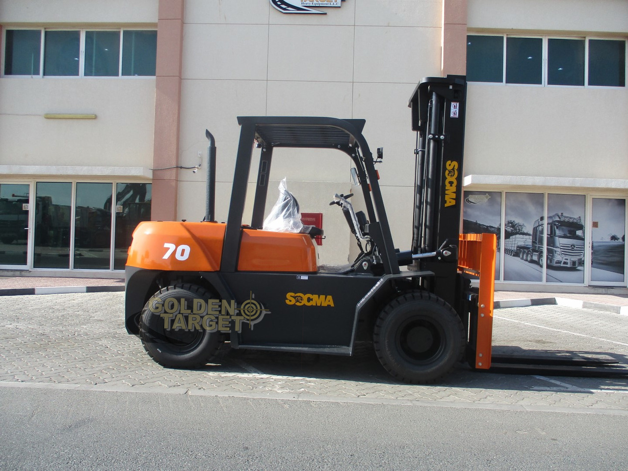 SOCMA HNF-70 Forklift - Stivuitor diesel: Foto 5 SOCMA HNF-70 Forklift - Stivuitor diesel: Foto 5