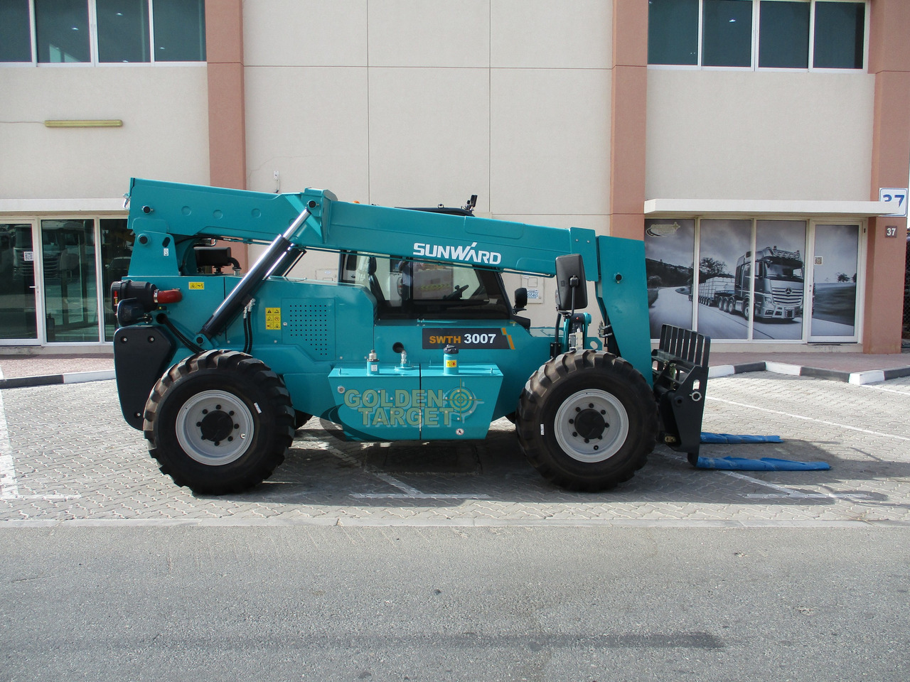 Sunward SWTH3007 4×4 Telehandler - Stivuitor telescopic: Foto 5 Sunward SWTH3007 4×4 Telehandler - Stivuitor telescopic: Foto 5