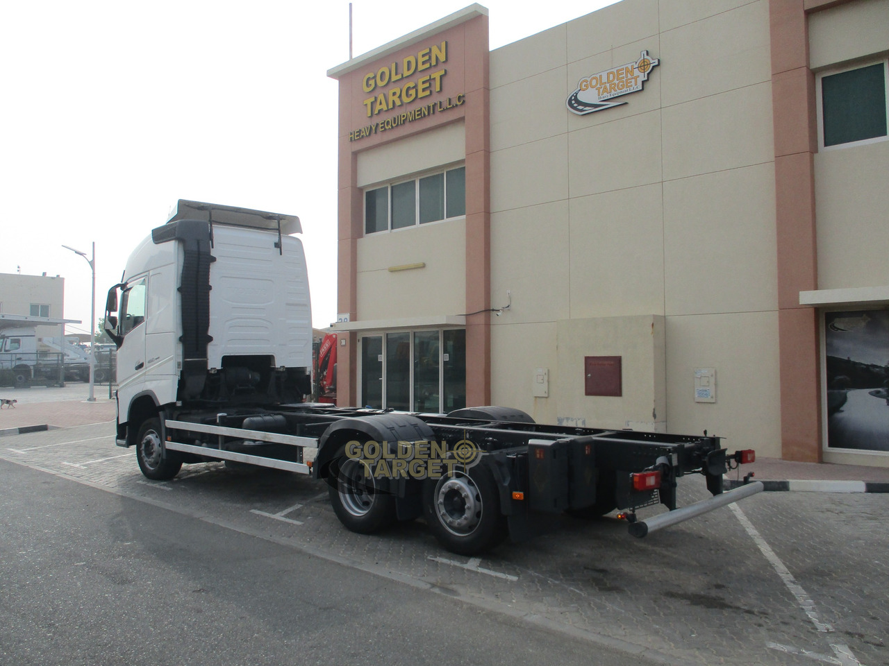 Volvo FH460 6×2 Chassis - Camion şasiu: Foto 4 Volvo FH460 6×2 Chassis - Camion şasiu: Foto 4