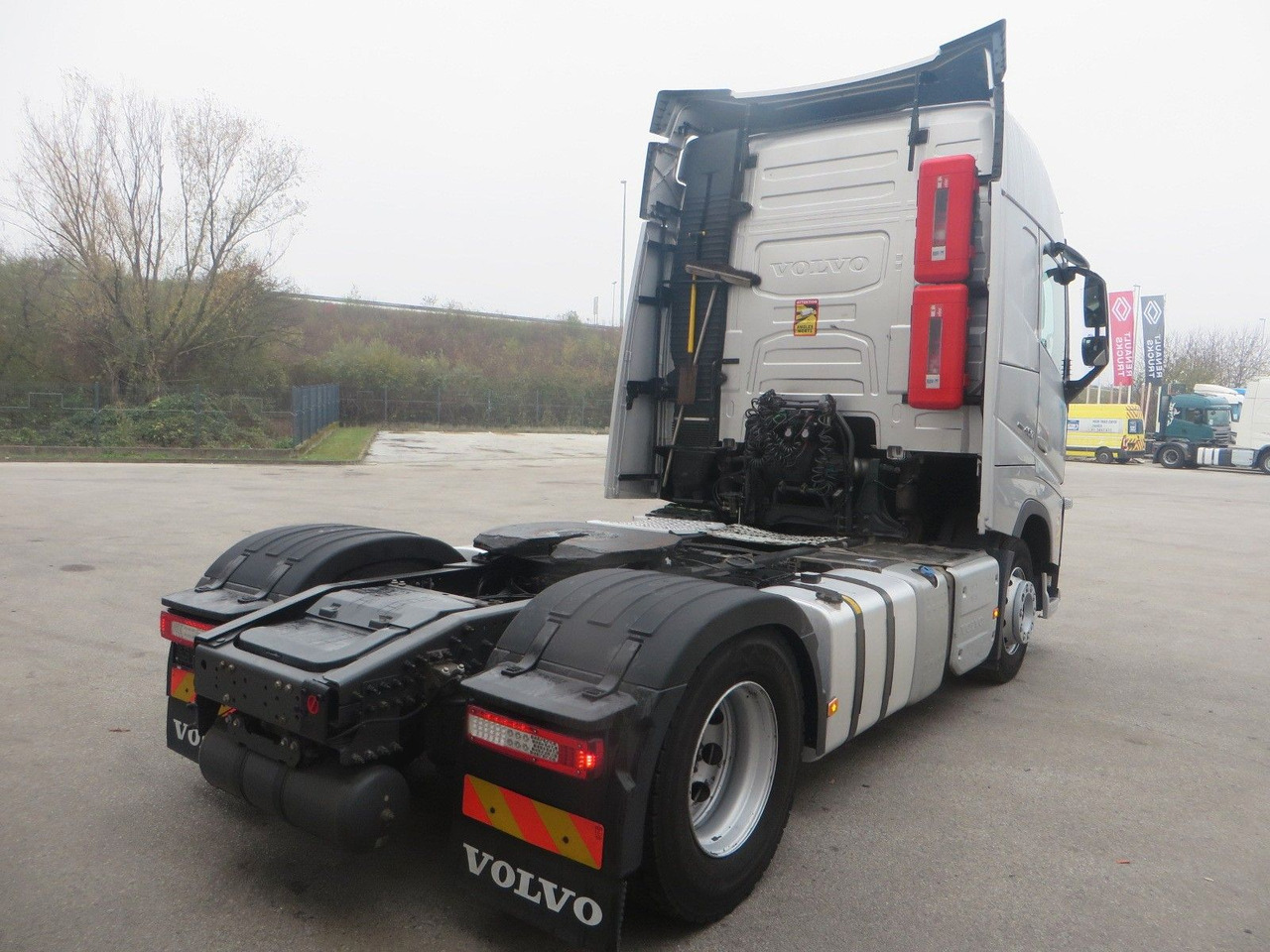 Volvo FH460 4x2Tractor - Cap tractor: Foto 3 Volvo FH460 4x2Tractor - Cap tractor: Foto 3