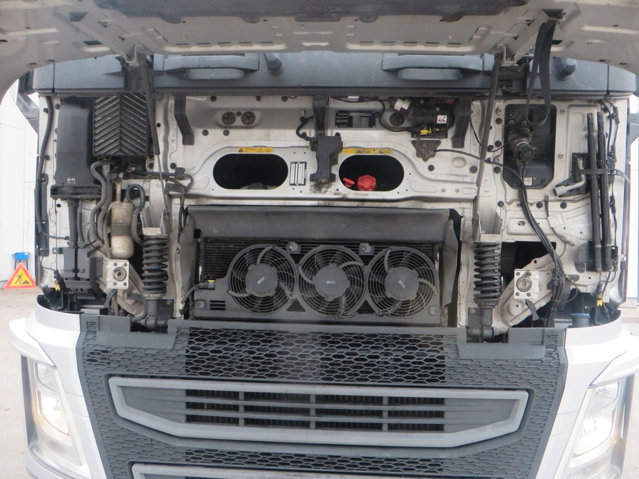 Volvo FH460 4x2Tractor - Cap tractor: Foto 5 Volvo FH460 4x2Tractor - Cap tractor: Foto 5