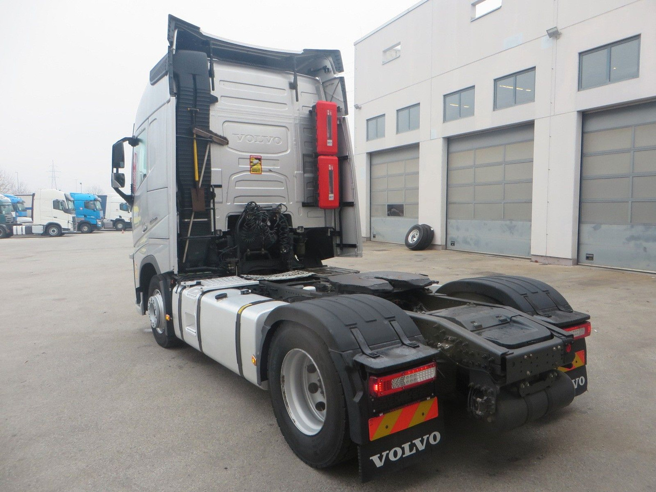 Volvo FH460 4x2Tractor - Cap tractor: Foto 4 Volvo FH460 4x2Tractor - Cap tractor: Foto 4