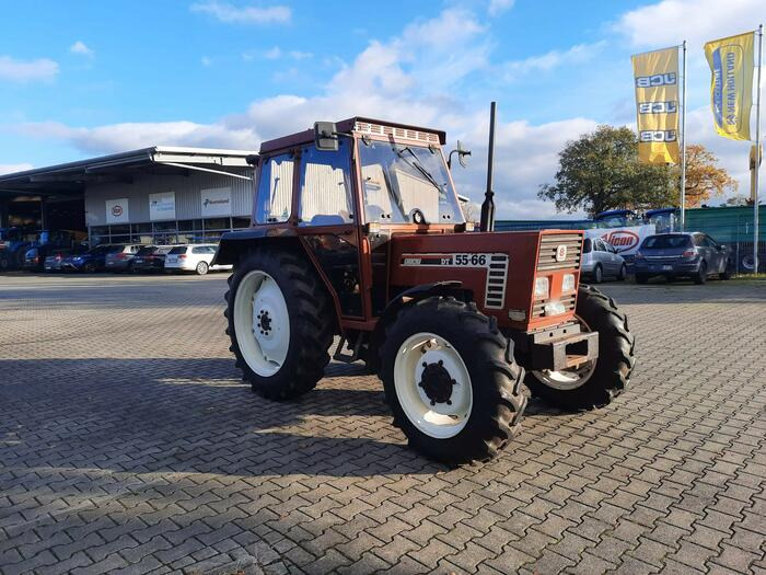 Fiat 55-66 DT - Tractor agricol: Foto 2 Fiat 55-66 DT - Tractor agricol: Foto 2