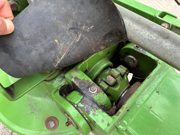 Krone KWT 11.22 - Maşină de întors fânul: Foto 5 Krone KWT 11.22 - Maşină de întors fânul: Foto 5