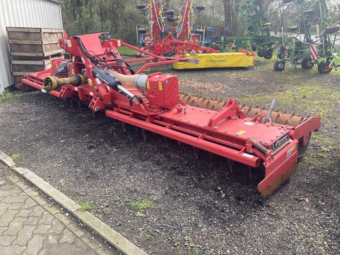 Kverneland NG-H 101 F30 - Grapă rotativă: Foto 1 Kverneland NG-H 101 F30 - Grapă rotativă: Foto 1