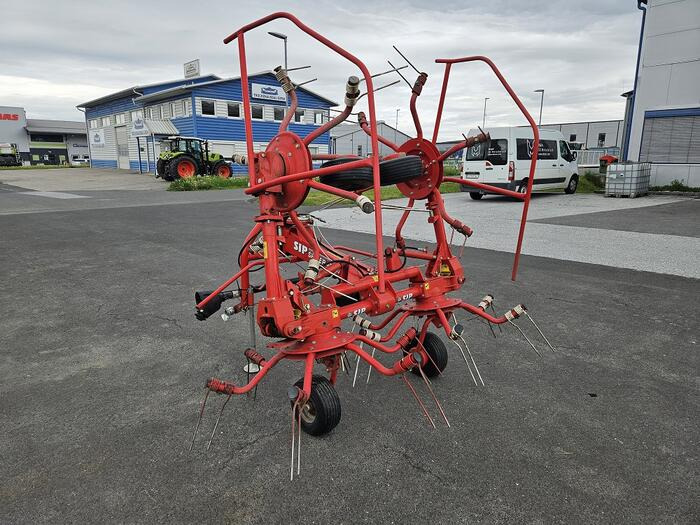 SIP Spider 455 Pro - Maşină de întors fânul: Foto 4 SIP Spider 455 Pro - Maşină de întors fânul: Foto 4