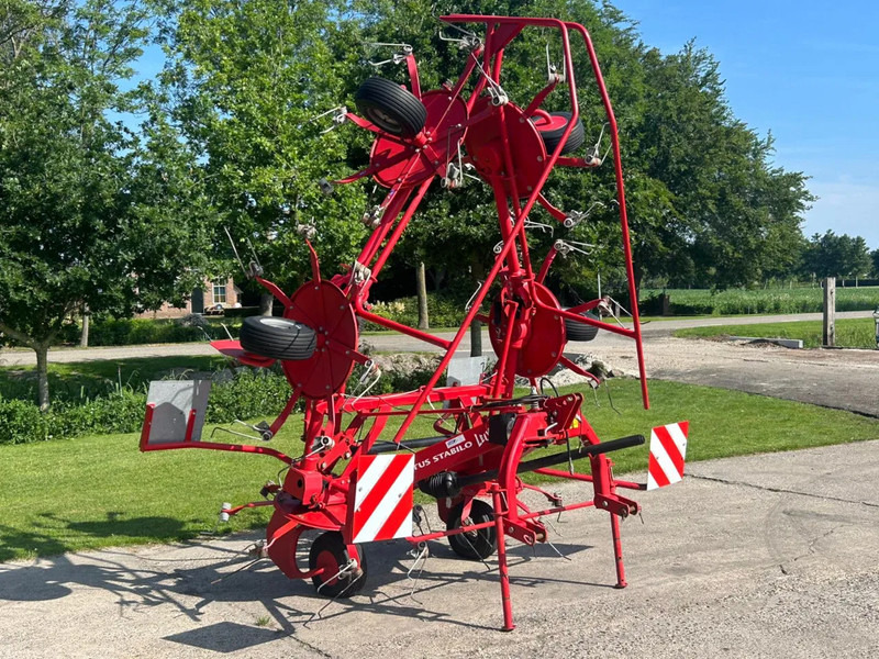 Lely Lotus 770 plus AWS Schudder - Maşină de întors fânul: Foto 2 Lely Lotus 770 plus AWS Schudder - Maşină de întors fânul: Foto 2
