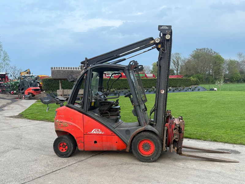 Linde H35T LPG LINDE H35T LPG Heftruck - Stivuitor GPL: Foto 1 Linde H35T LPG LINDE H35T LPG Heftruck - Stivuitor GPL: Foto 1