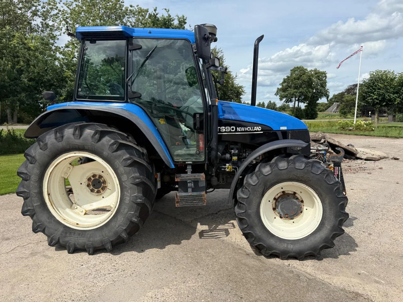 New Holland TS90 TS 90 FH FA Trekker EX OVERHEID - Tractor agricol: Foto 3 New Holland TS90 TS 90 FH FA Trekker EX OVERHEID - Tractor agricol: Foto 3