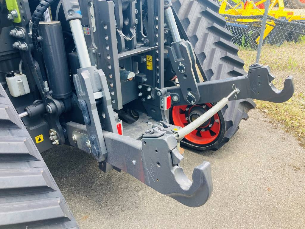 Tractor agricol Claas XERION 5000 TRAC TS: Foto 9