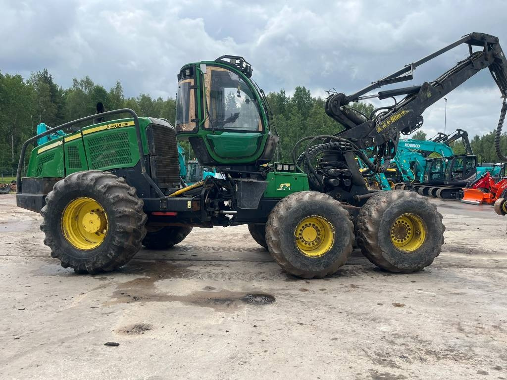 John Deere 1470 E - Harvester: Foto 4 John Deere 1470 E - Harvester: Foto 4
