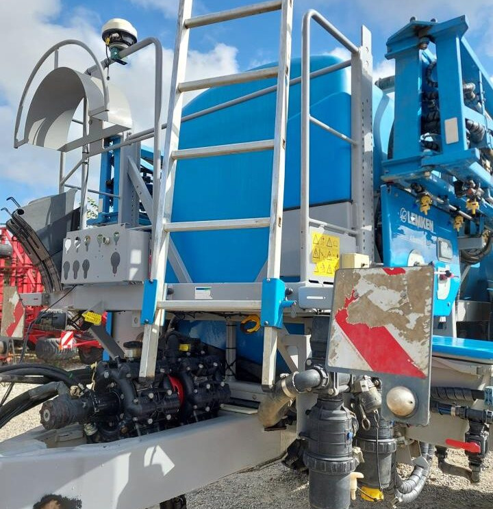 Lemken ALBATROS 9 6000 L med GPS - Maşină de erbicidat tractata: Foto 5 Lemken ALBATROS 9 6000 L med GPS - Maşină de erbicidat tractata: Foto 5