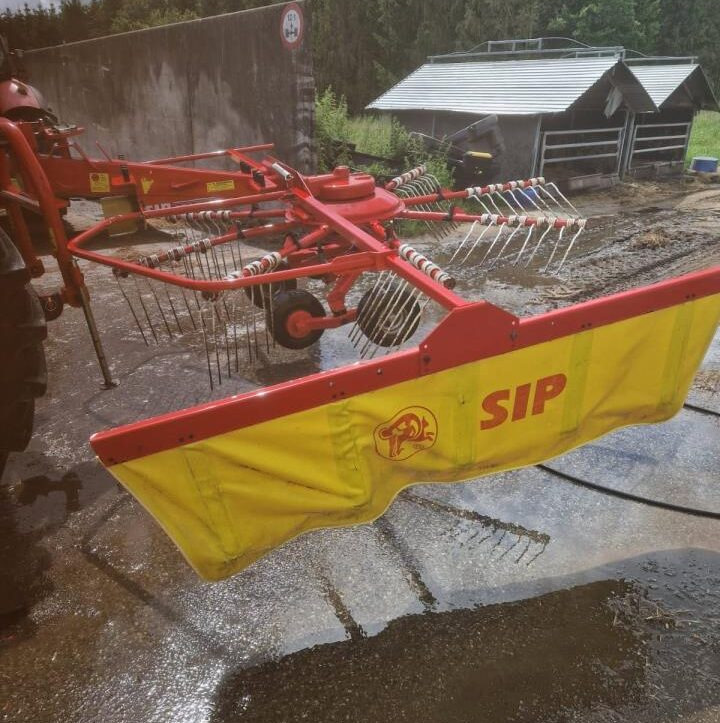 SIP 350 T rive - Maşină de întors fânul: Foto 5 SIP 350 T rive - Maşină de întors fânul: Foto 5