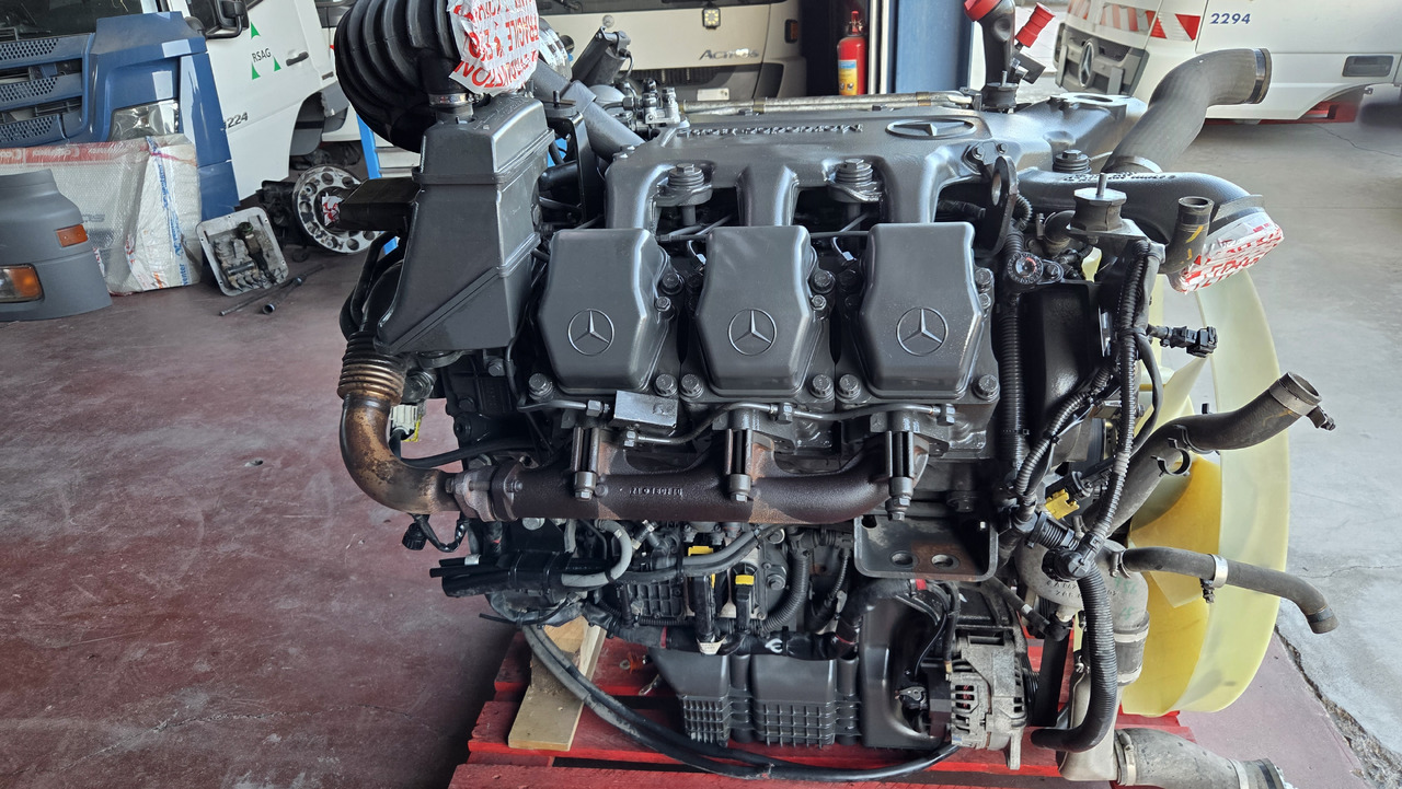 MERCEDES-BENZ ACTROS MP3 OM 501 LA EURO 5 - Motor: Foto 1 MERCEDES-BENZ ACTROS MP3 OM 501 LA EURO 5 - Motor: Foto 1