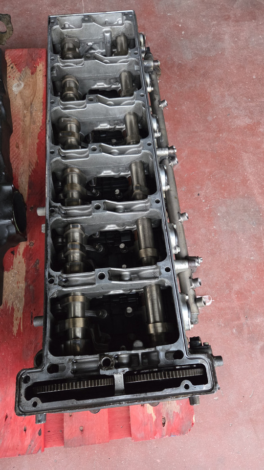 Chiulasă pentru Camion MERCEDES-BENZ OM 470 LA: Foto 9