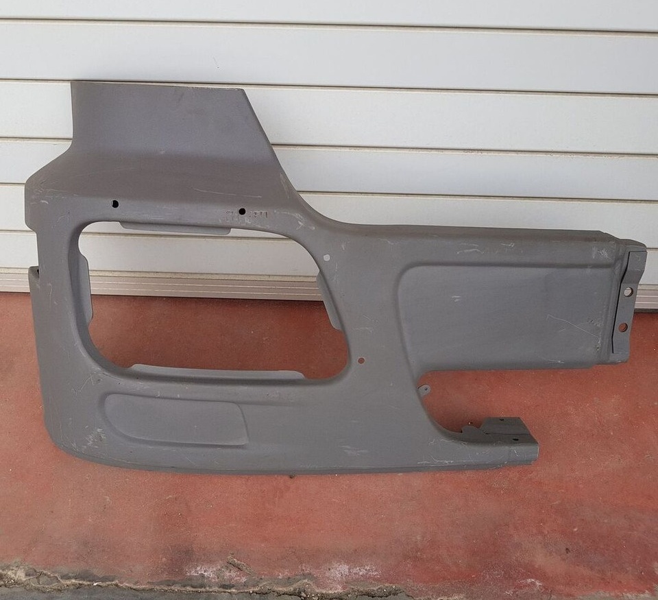 Mercedes-Benz A 940 880 04 70 Mercedes-Benz ATEGO truck - Bară de protecție pentru Camion: Foto 3 Mercedes-Benz A 940 880 04 70 Mercedes-Benz ATEGO truck - Bară de protecție pentru Camion: Foto 3