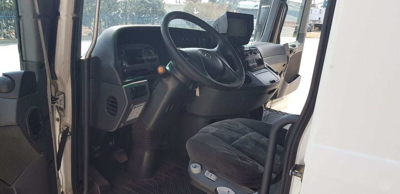 Mercedes-Benz ACTROS MP2 - Cabină pentru Camion: Foto 1 Mercedes-Benz ACTROS MP2 - Cabină pentru Camion: Foto 1