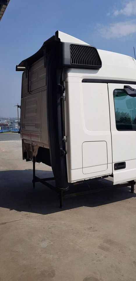 Mercedes-Benz ACTROS MP2 - Cabină pentru Camion: Foto 4 Mercedes-Benz ACTROS MP2 - Cabină pentru Camion: Foto 4