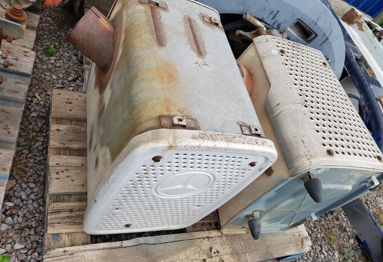Mercedes-Benz GILLET Z308246 A 957 490 05 14 Mercedes-Benz - Convertor catalitic pentru Camion: Foto 4 Mercedes-Benz GILLET Z308246 A 957 490 05 14 Mercedes-Benz - Convertor catalitic pentru Camion: Foto 4